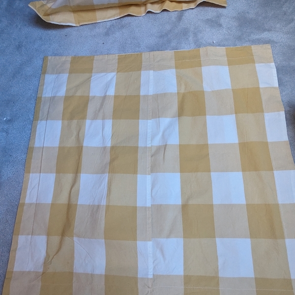 Ballard Design Gwyneth Buffalo Check Euro Sham - Picture 5 of 6